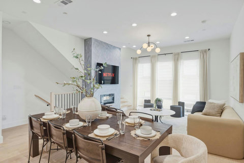 Dining Area: Bright modern space with stylish decor, perfect for meals and gatherings!