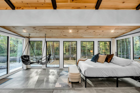 KING BED with 360 TV and 50" fireplace