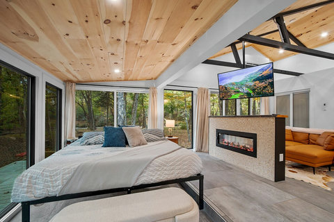 King Bed. 