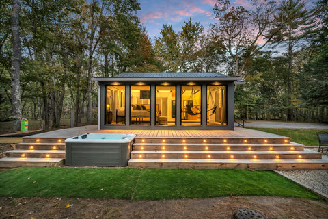 Tiny Home - WOW 