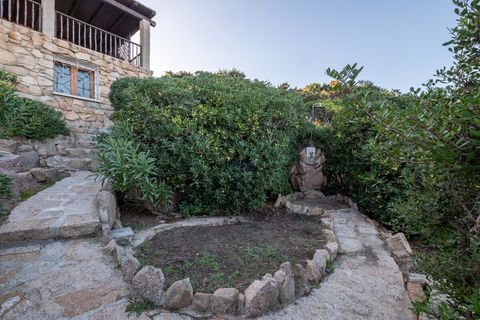 External shower with sea view