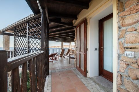 Villa Entrance Hall - Veranda