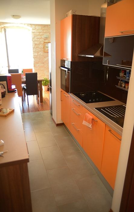 Refrigerator, coffee machine, air-conditioning - everything one needs to relax.