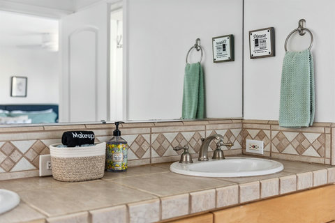 King bathroom with a luxurious Jacuzzi tub and plenty of space to unwind