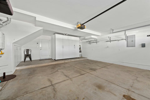 Spacious garage – perfect for storing beach gear or parking with ease.