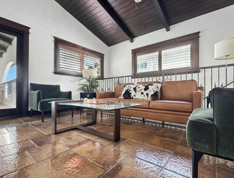 Upper Living Room, natural light, sliding door to wrap-around balcony