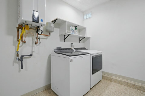 2-car Garge with laundry and EV Charger