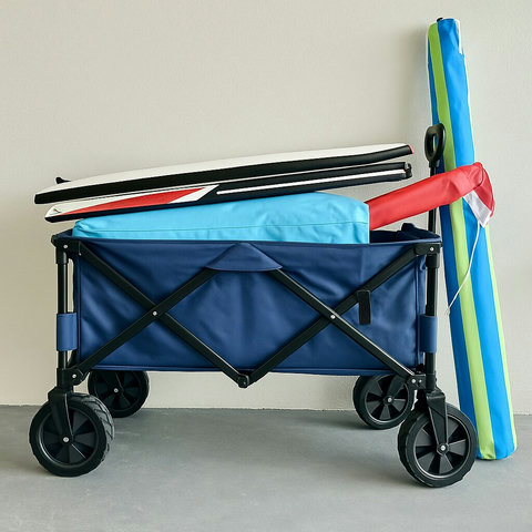 Beach day ready! We’ve stocked beach chairs, boogie boards, towels, and an umbrella—just bring the sunscreen.