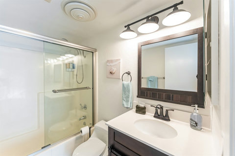 Ground Floor Bathroom – Clean, convenient, and updated with all the essentials