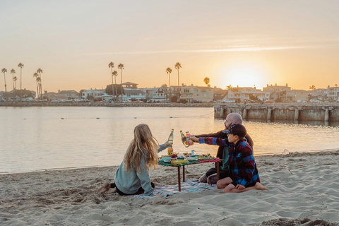 Across the Street from the Beach Hop across the street to Hobie and Kiddie beaches, ideal for paddling, kayaking, or simply soaking up the sun.