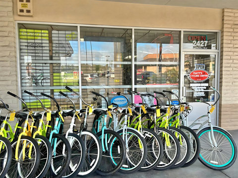 Rent bikes at the nearby shopping center—just 5 blocks away. 47-48. San Buenaventura State Park is just one block away! Perfect for outdoor adventures.