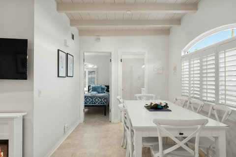 Dining table for 8 just off the living room