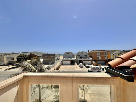 Start your morning on the third-floor patio with fresh ocean air and a cup of coffee in hand.