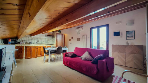 Kitchen-Living
