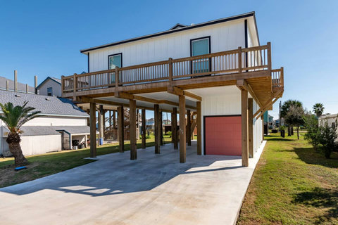 Drive-under parking and storage