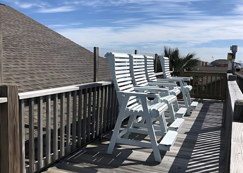 Rooftop deck chairs