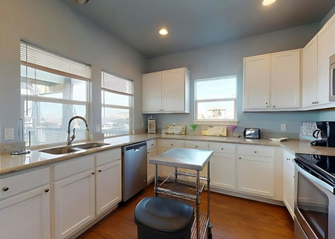 Kitchen with granite counters