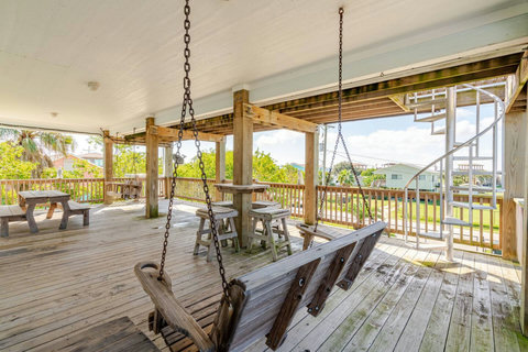 Porch swing with plenty of seating