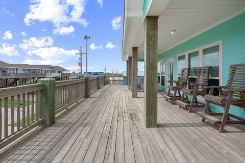Long covered deck