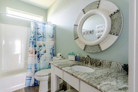 Tub and shower