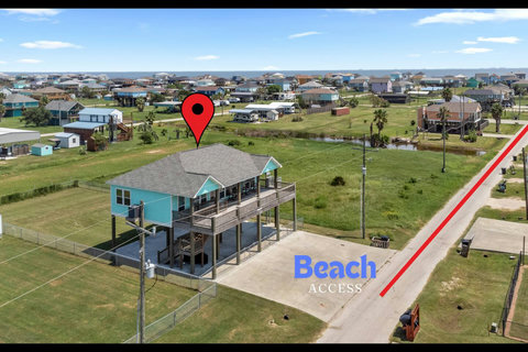 Aerial view: a short drive or walk to the beach access