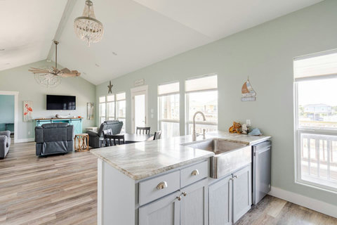 Kitchen island with a farmhouse sink