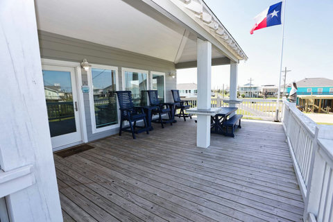 Long covered deck