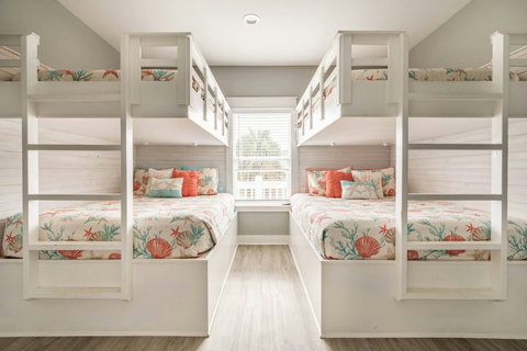 Bunk room with built-in queen bunks