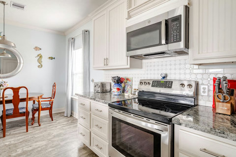 Plenty of counter space for cooking family meals