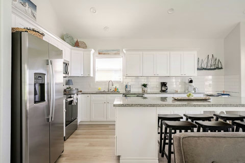 Stainless fridge and range