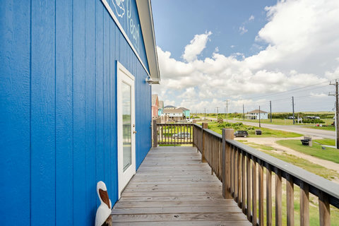 Side deck with a view down the road
