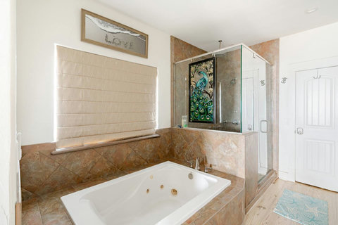 Jetted tub for a long soak after the beach