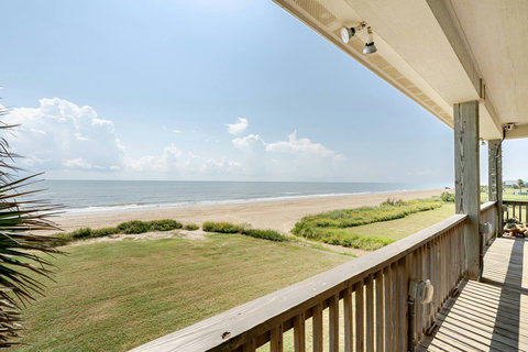 Nothing but sand and sea from the deck