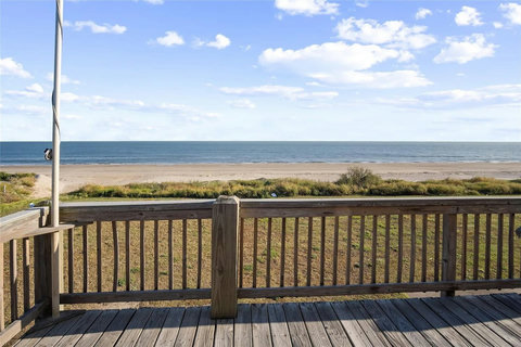 Gulf views from the deck rail