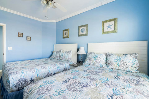 Coastal art above the beds
