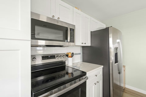 Stainless range and microwave