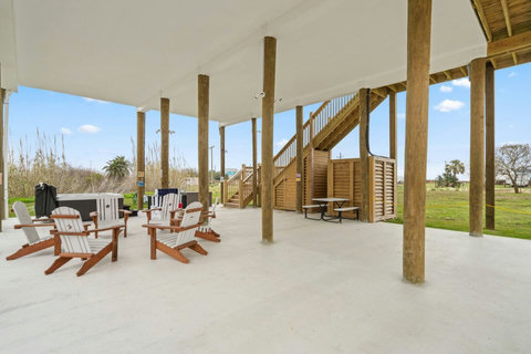 Big patio under the house