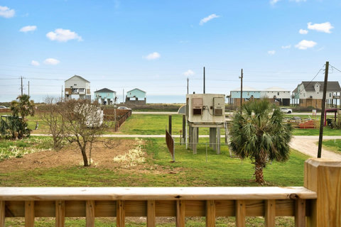 View toward the Gulf from the deck