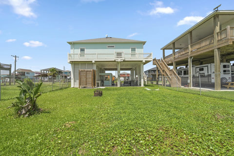 Big backyard with room to run