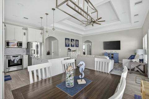 Dining table with a view into the living room