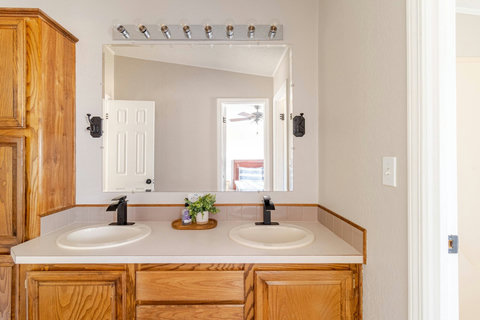 Double vanity