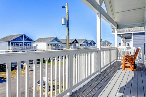 Covered deck with tall deck chairs