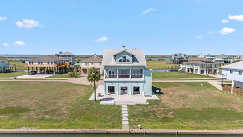 Front of the house from above