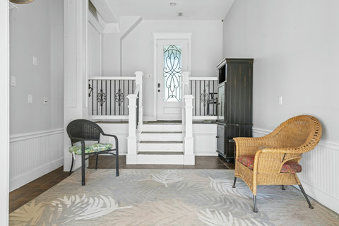 Sitting area by the front entry