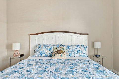 Second king bedroom