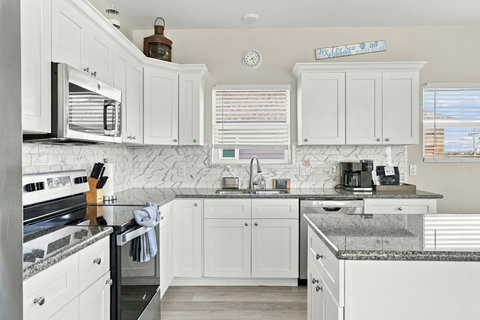 Stainless range and microwave