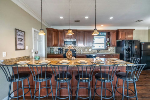 Granite bar with six stools