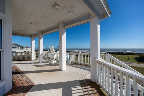 Covered deck with a Gulf view