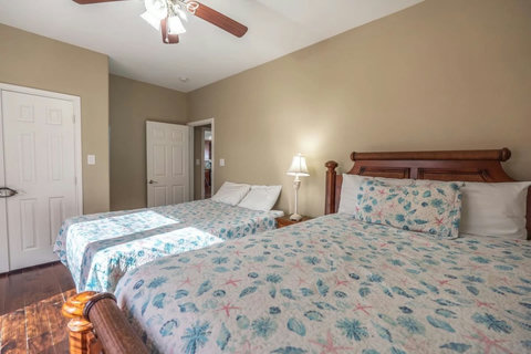 Bedroom with two queen beds