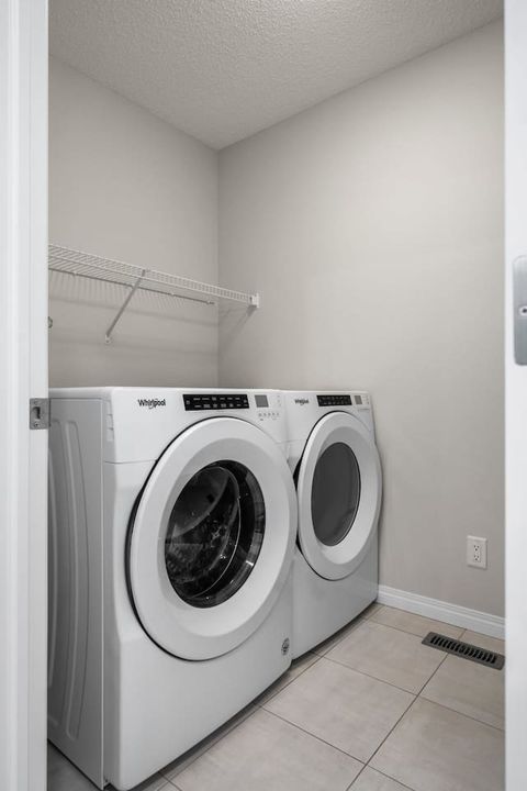 Primary Laundry Suite
